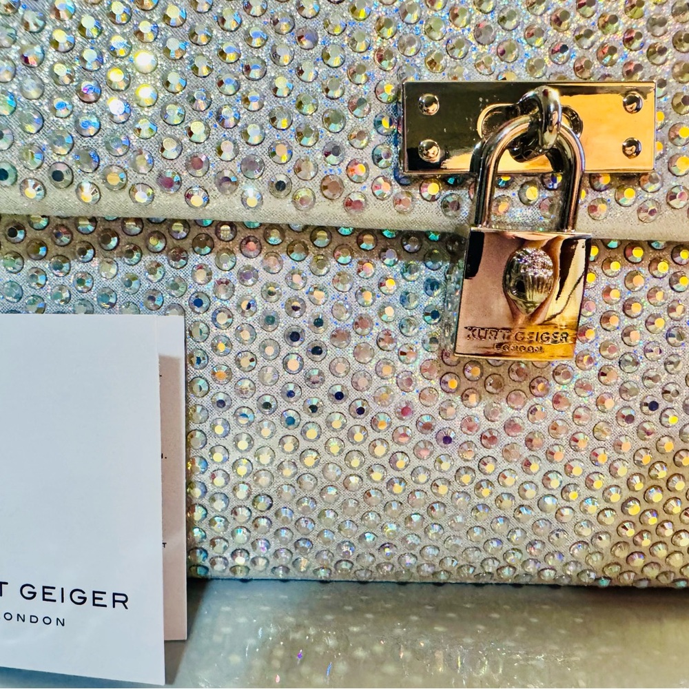 Kurt Geiger Silver Brixton Crossbody shoulder Bag Iridescent + dust-bag NWT - Picture 5 of 17